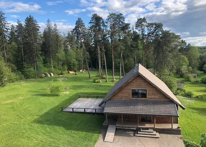 Kivimaee Turismitalu *