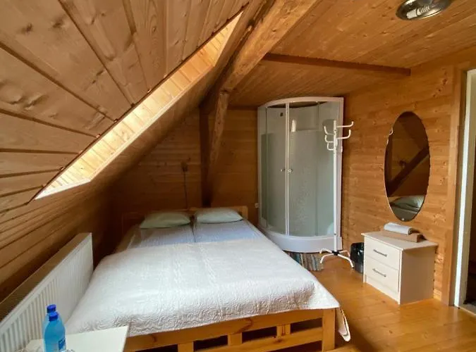 Kivimaee Turismitalu ホステル